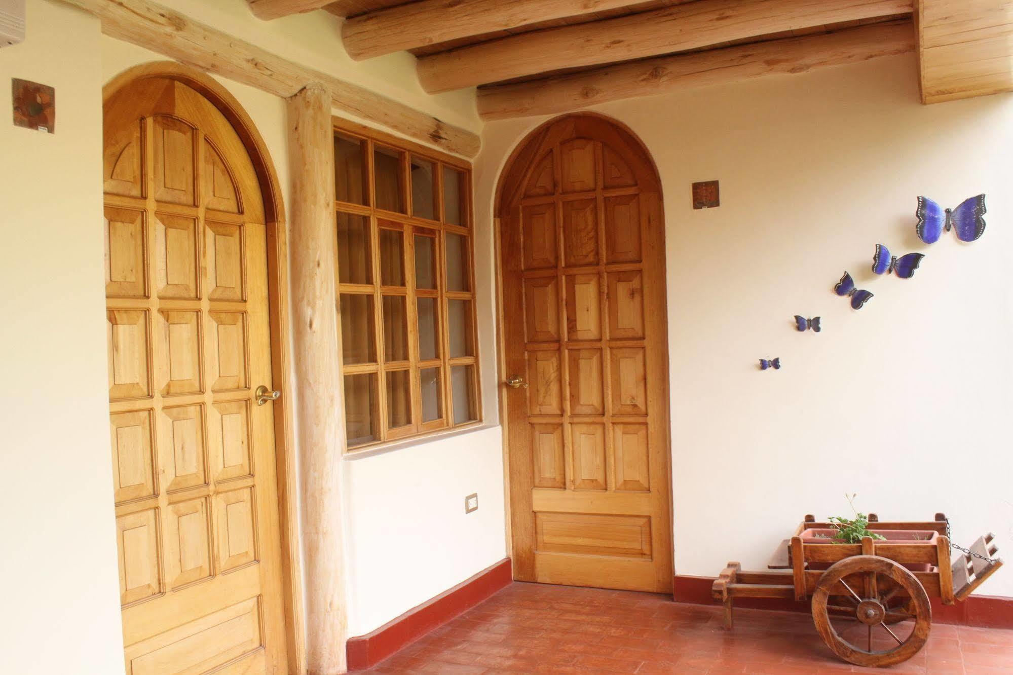 Iorana Urubamba Hotel Exterior foto